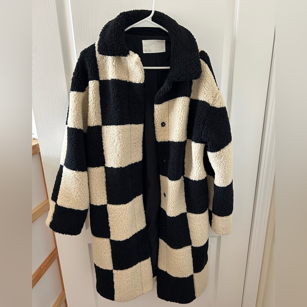 Gorgeous OAK+FORT Sherpa coat
